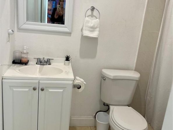 720 NW 30th Ave, Miami FL 33125