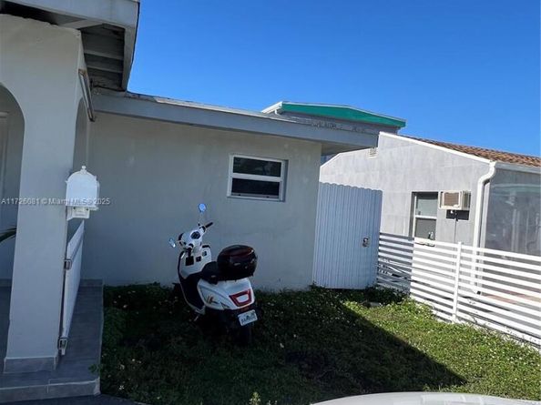 720 NW 30th Ave, Miami FL 33125
