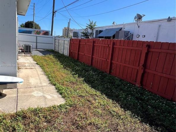 720 NW 30th Ave, Miami FL 33125