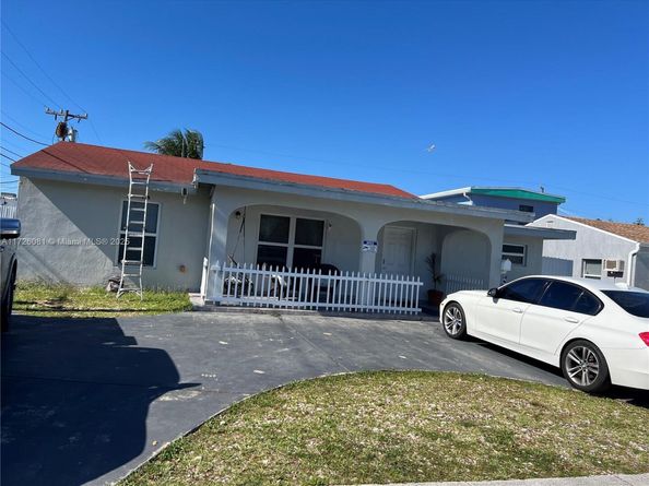 720 NW 30th Ave, Miami FL 33125
