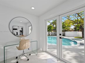 1218 Lincoln St, Hollywood FL 33019