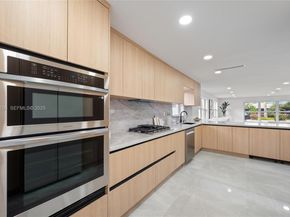 1218 Lincoln St, Hollywood FL 33019