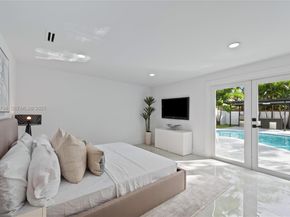 1218 Lincoln St, Hollywood FL 33019