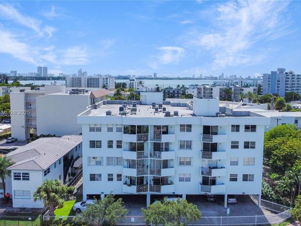 1990 Marseille Dr 501, Miami Beach FL 33141