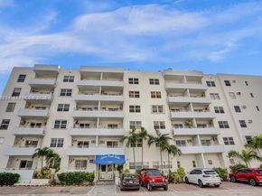 2900 Banyan St 101, Fort Lauderdale FL 33316