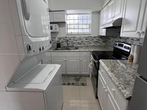 2496 SW 17th Ave 5301, Miami FL 33145