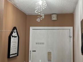 2496 SW 17th Ave 5301, Miami FL 33145