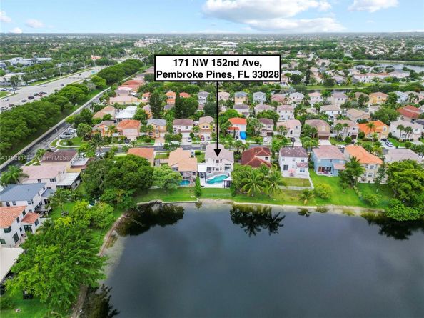171 NW 152nd Ave, Pembroke Pines FL 33028