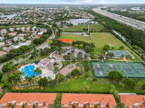 171 NW 152nd Ave, Pembroke Pines FL 33028