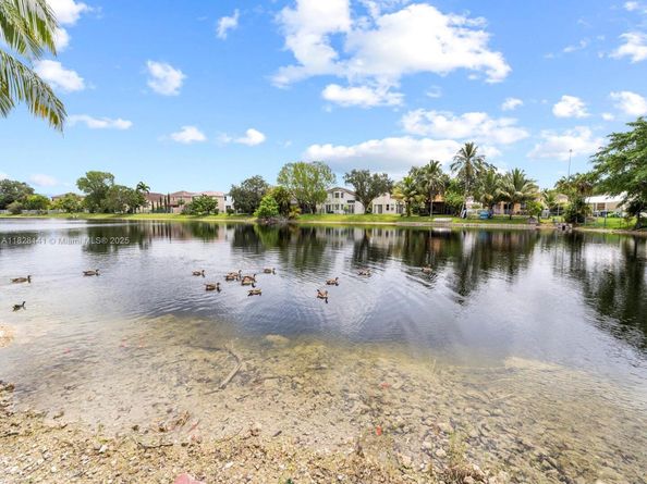 171 NW 152nd Ave, Pembroke Pines FL 33028
