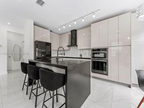 171 NW 152nd Ave, Pembroke Pines FL 33028