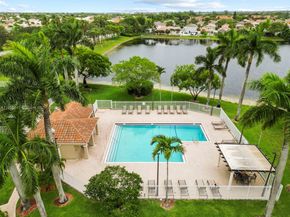 171 NW 152nd Ave, Pembroke Pines FL 33028