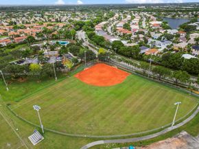 171 NW 152nd Ave, Pembroke Pines FL 33028