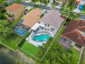171 NW 152nd Ave, Pembroke Pines FL 33028