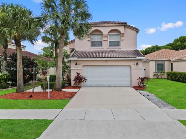 171 NW 152nd Ave, Pembroke Pines FL 33028