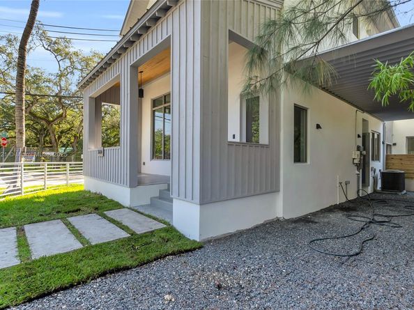 3604 Day Ave, Miami FL 33133