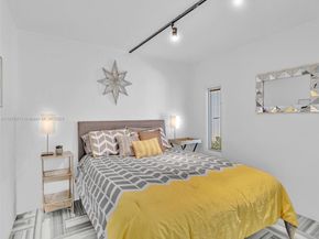 1300 Alton Rd 3C, Miami Beach FL 33139