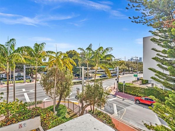 1300 Alton Rd 3C, Miami Beach FL 33139