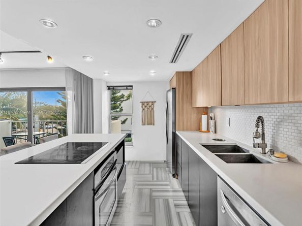 1300 Alton Rd 3C, Miami Beach FL 33139