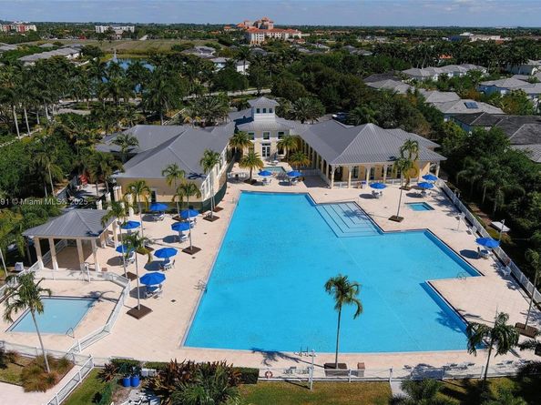 158 NE 23rd Ter, Homestead FL 33033