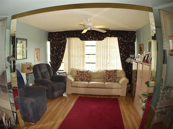 6085 Balboa Cir 402, Boca Raton FL 33433