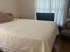2 Briarwood Cir 212, Hollywood FL 33024