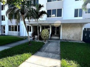 250 180th Dr 510, Sunny Isles Beach FL 33160