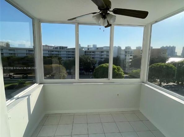 250 180th Dr 510, Sunny Isles Beach FL 33160