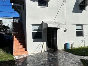 4727 NE 1st Ct, Miami FL 33137