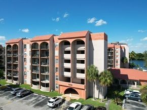 5201 NW 7th St 507, Miami FL 33126