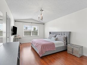 9838 NW 1st Mnr, Coral Springs FL 33071