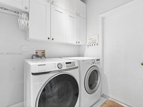 9838 NW 1st Mnr, Coral Springs FL 33071