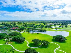 2835 Fairways Dr, Homestead FL 33035