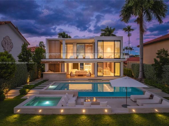 94 S Hibiscus Dr, Miami Beach FL 33139