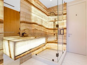 94 S Hibiscus Dr, Miami Beach FL 33139