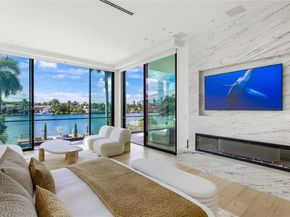 94 S Hibiscus Dr, Miami Beach FL 33139