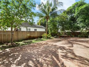 20216 SW 129th Ave, Miami FL 33177