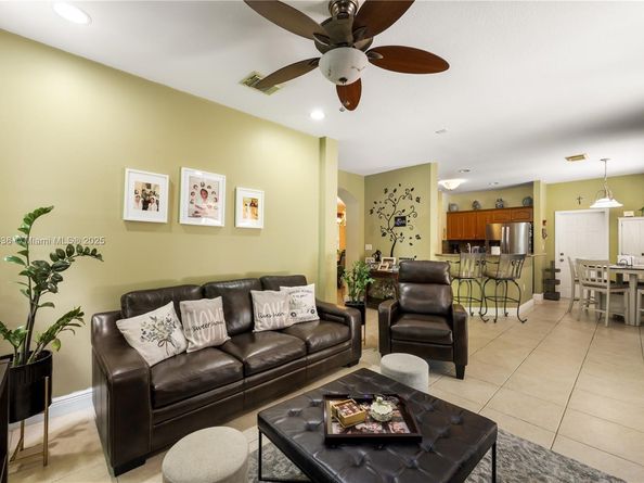 20216 SW 129th Ave, Miami FL 33177