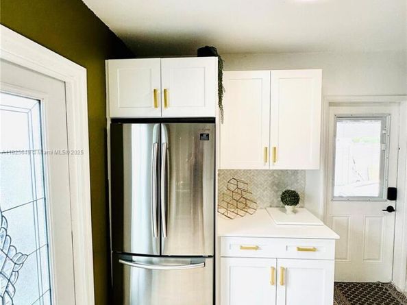 305 SW 24th Ave, Fort Lauderdale FL 33312
