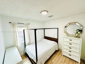 305 SW 24th Ave, Fort Lauderdale FL 33312