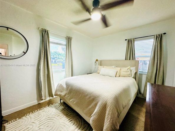 305 SW 24th Ave, Fort Lauderdale FL 33312