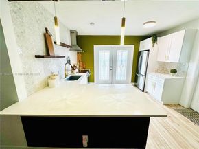 305 SW 24th Ave, Fort Lauderdale FL 33312