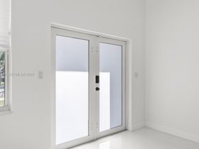 755 NW 83 St, Miami FL 33150