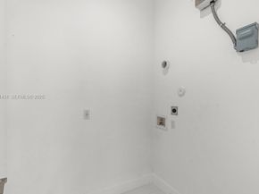 755 NW 83 St, Miami FL 33150