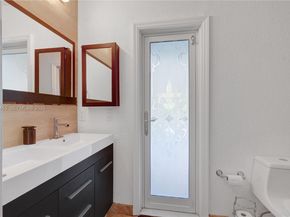 8674 SW 50th St, Cooper City FL 33328