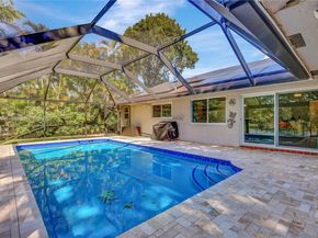 8674 SW 50th St, Cooper City FL 33328