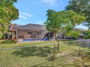 8674 SW 50th St, Cooper City FL 33328