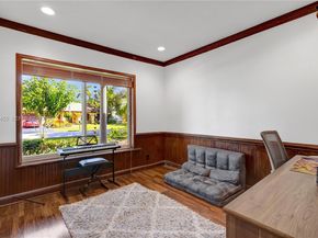 8674 SW 50th St, Cooper City FL 33328