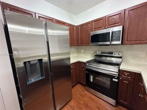 2311 SE 24th Ave 2311, Homestead FL 33035