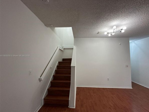 2311 SE 24th Ave 2311, Homestead FL 33035